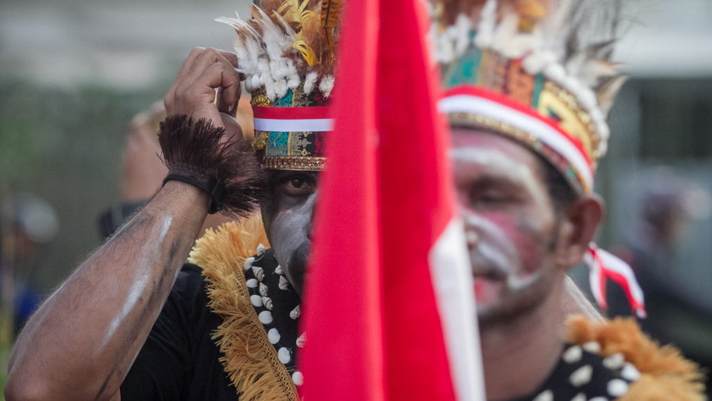 AKSI DAMAI PEDULI PAPUA 