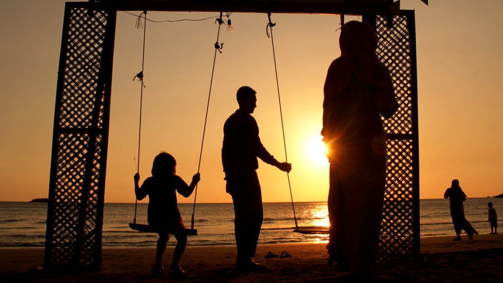 SUNSET DI PANTAI TOPEJAWA