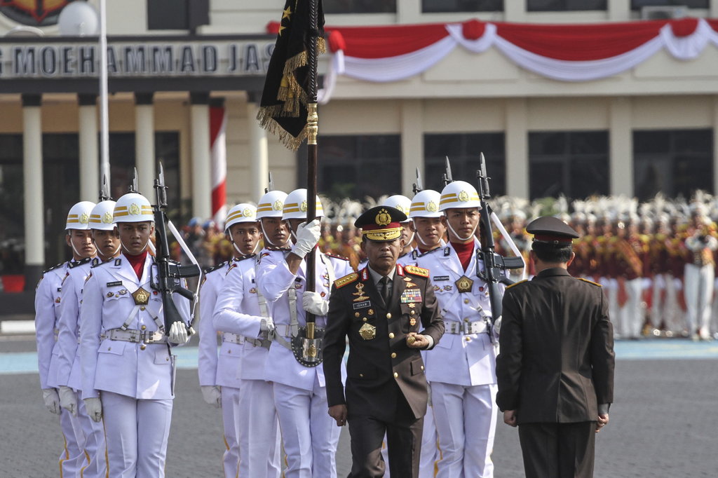 SERAH TERIMA PANJI PANJI TRIBRATA KAPOLRI