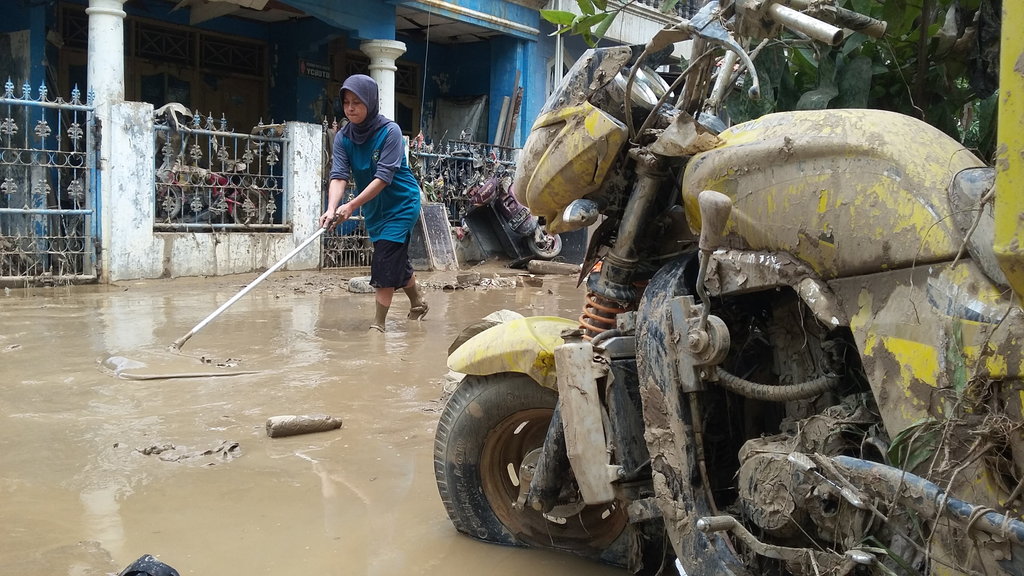 Pasca Banjir Pondok Gede Permai Bekasi