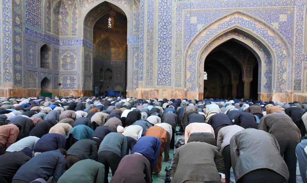 Ilustrasi Salat Berjamaah