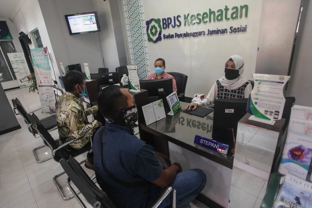 PEMBATALAN KENAIKAN IURAN BPJS KESEHATAN