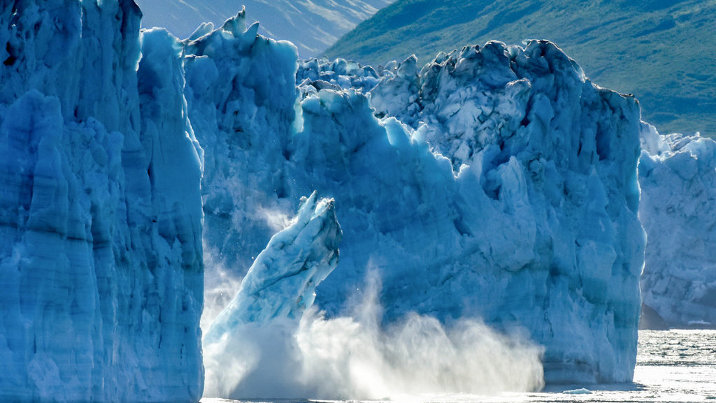 Ilmuwan Peringatkan Potensi Mega Tsunami Akibat Cairnya Es Alaska Ilmuwan Peringatkan Potensi Mega Tsunami Akibat Cairnya Es Alaska