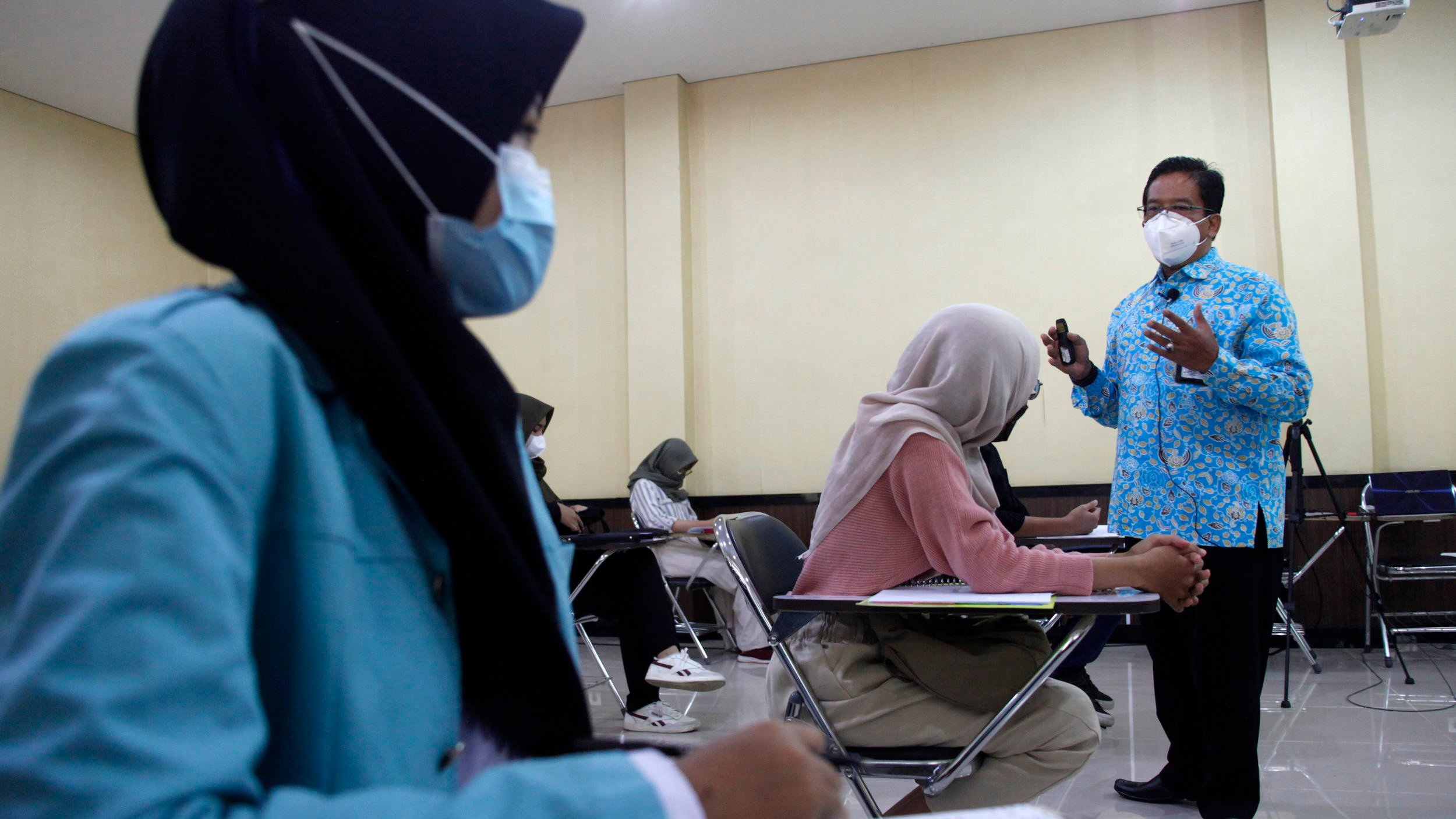 PERKULIAHAN TATAP MUKA DI SOLO