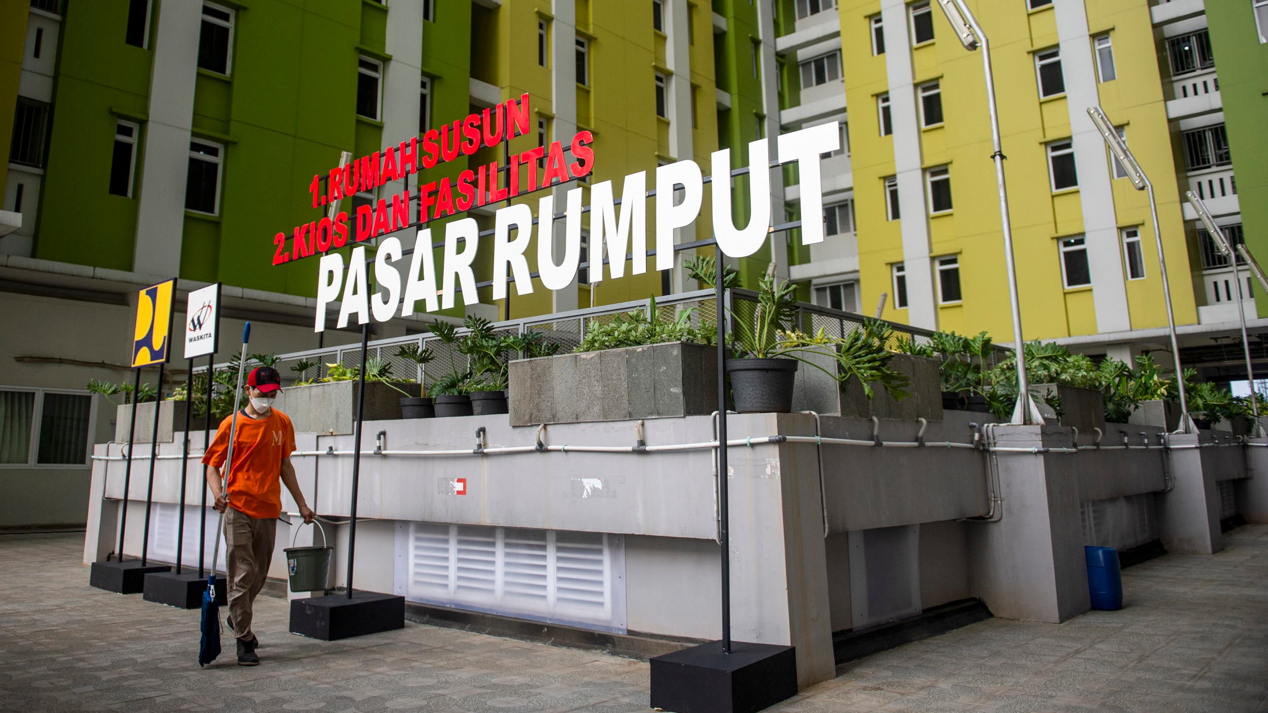 PERESMIAN RUSUN PASAR RUMPUT 