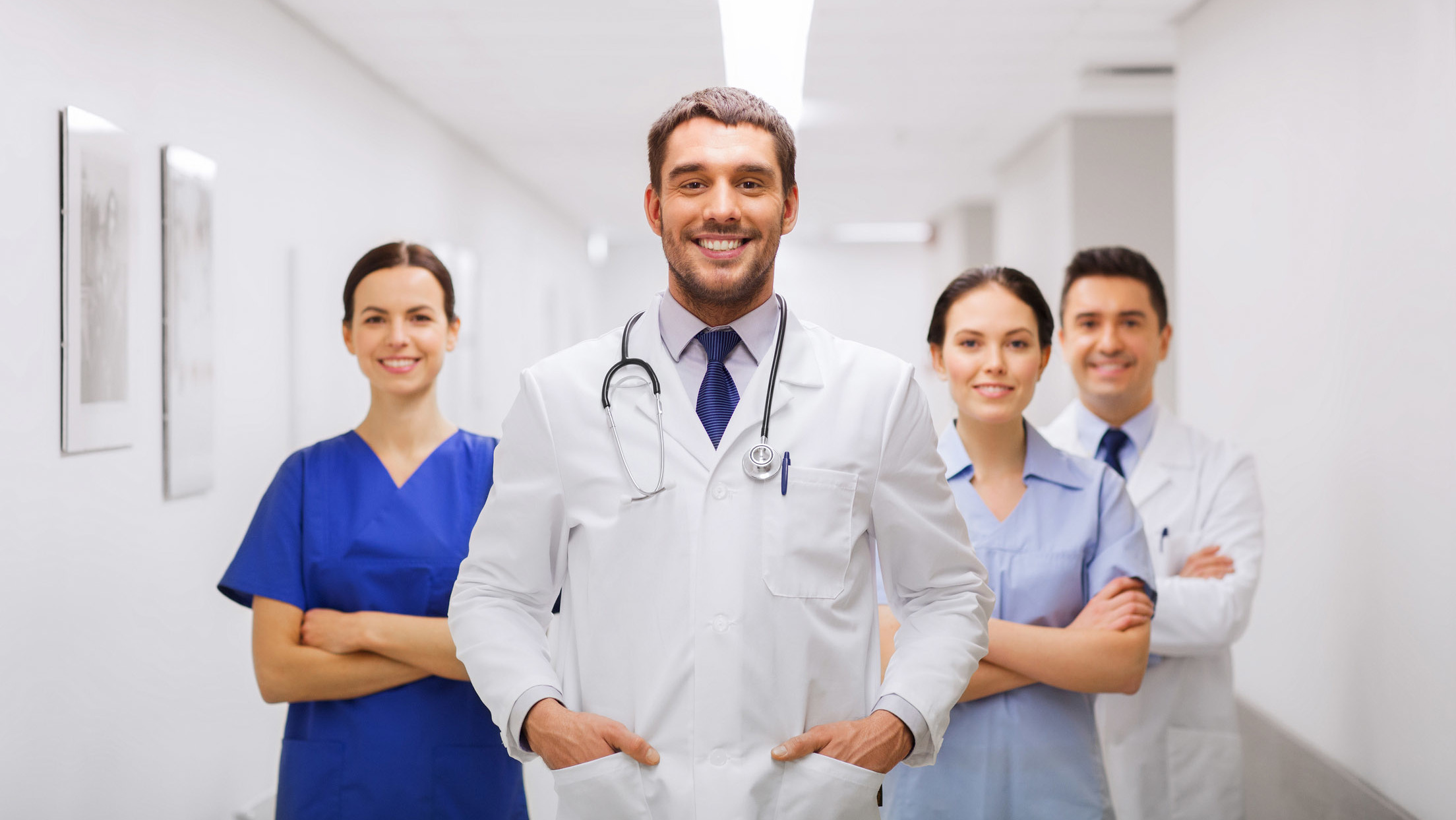 Ilustrasi Dokter dan Perawat. FOTO/iStockphoto Ilustrasi Dokter dan Perawat