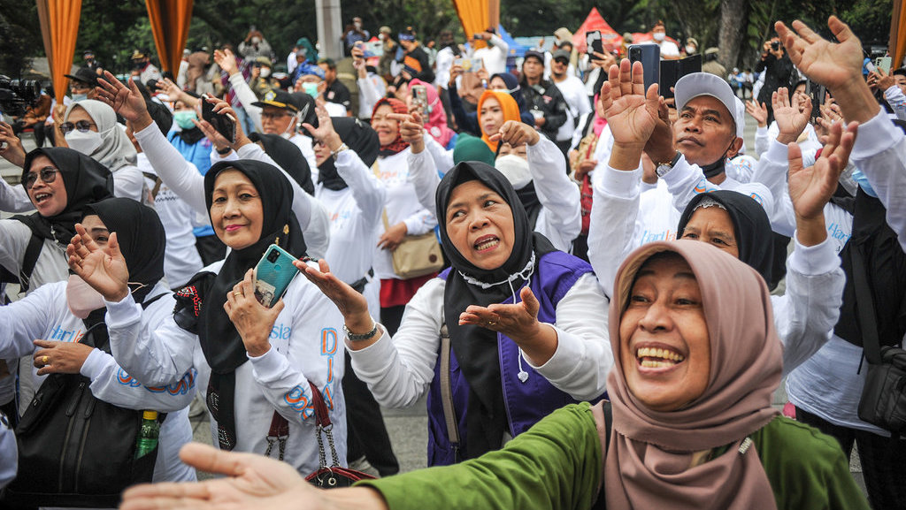 PERINGATAN HARI LANJUT USIA NASIONAL