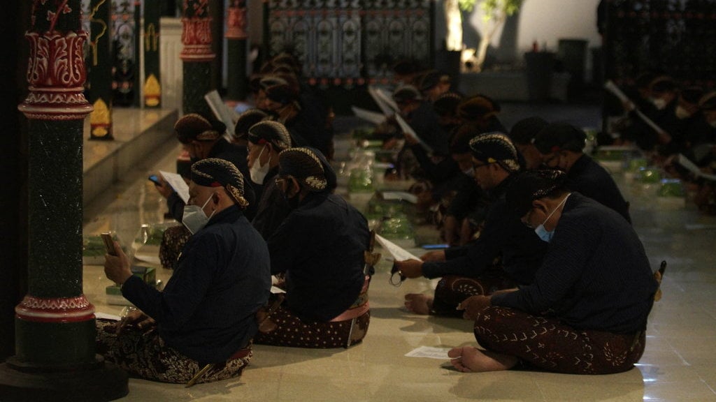 DOA TAHUN BARU ISLAM KERATON YOGYAKARTA