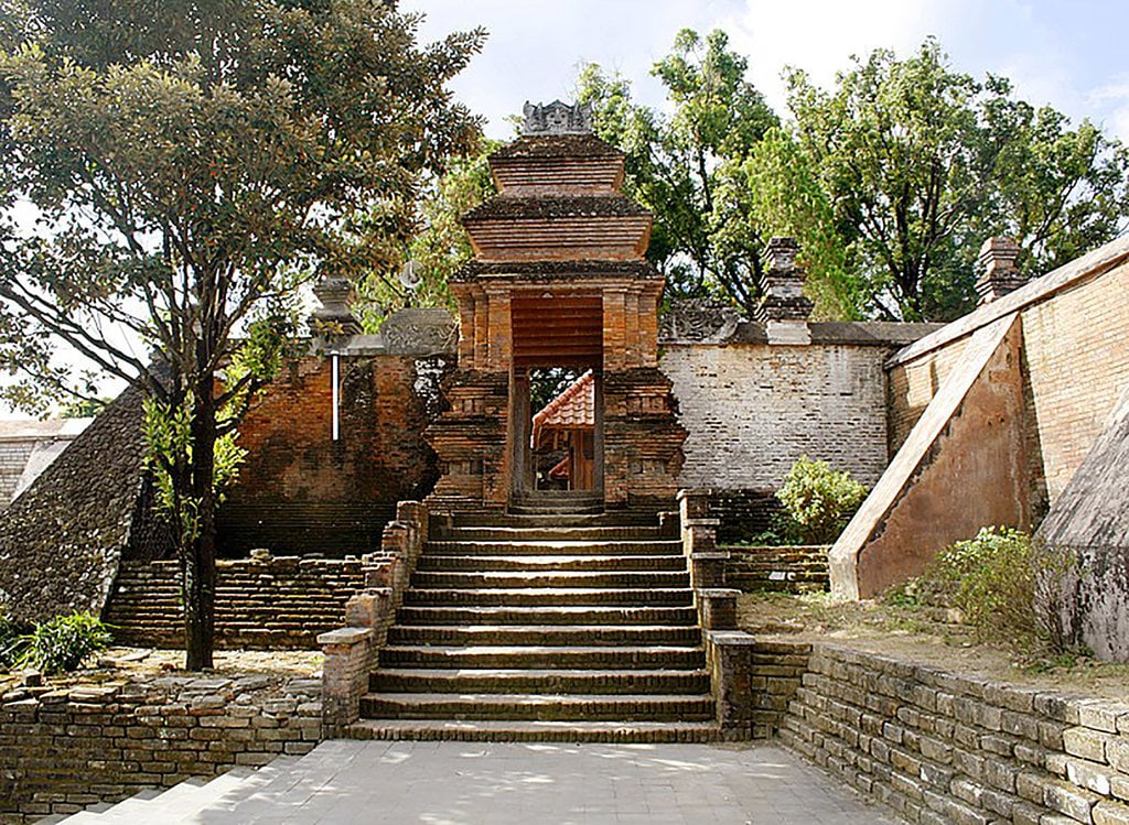 Makam Raja Raja Mataram Kotagede