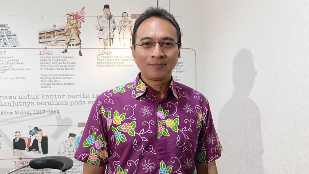 Ketua Umum Ikatan Dokter Anak Indonesia (IDAI) dr. Piprim Basarah Yanuarso, Sp.A(K) saat berkunjung ke Kantor Perum LKBN Antara di Jakarta, Kamis (1/9/2022). ANTARA/Suci Nurhaliza. Piprim Basarah Yanuarso