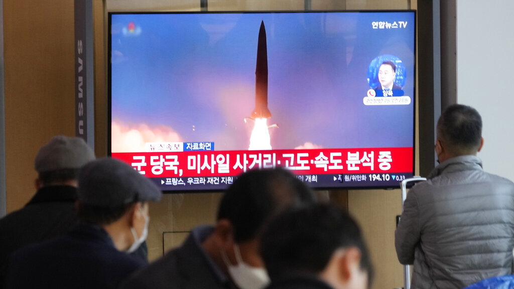 Peluncuran Rudal Korea Utara