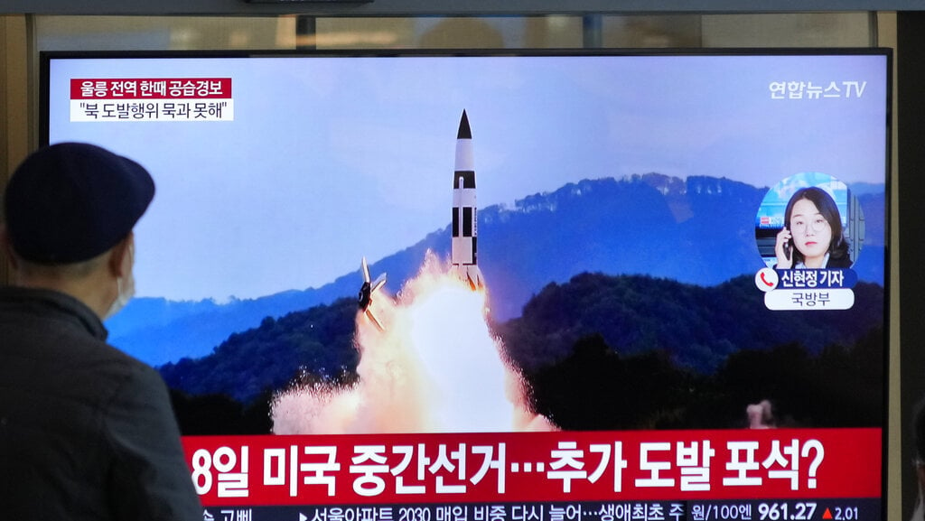Peluncuran Rudal Korea Utara