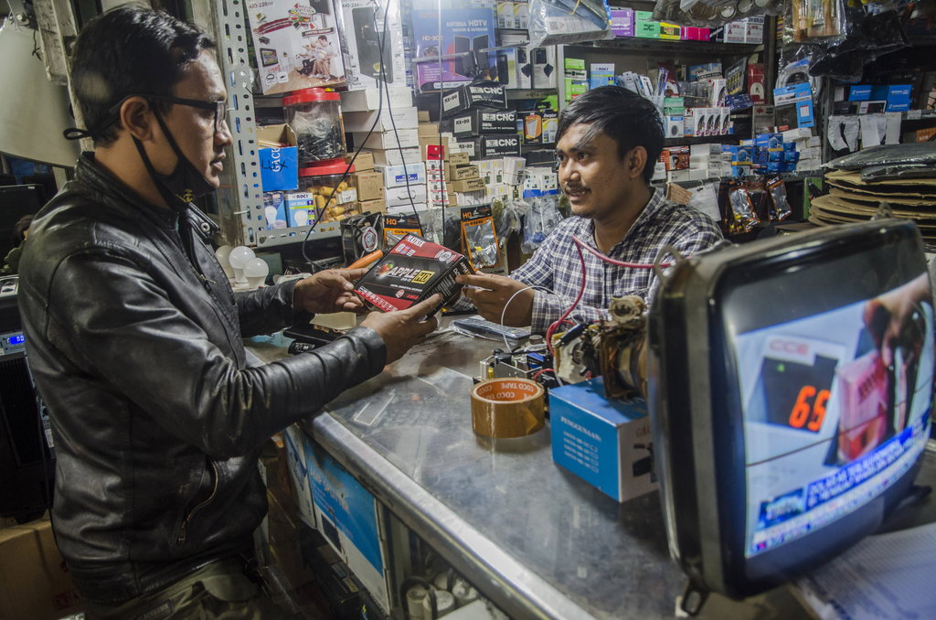 BANTUAN PERALIHAN SIARAN TV DIGITAL DI BANDUNG