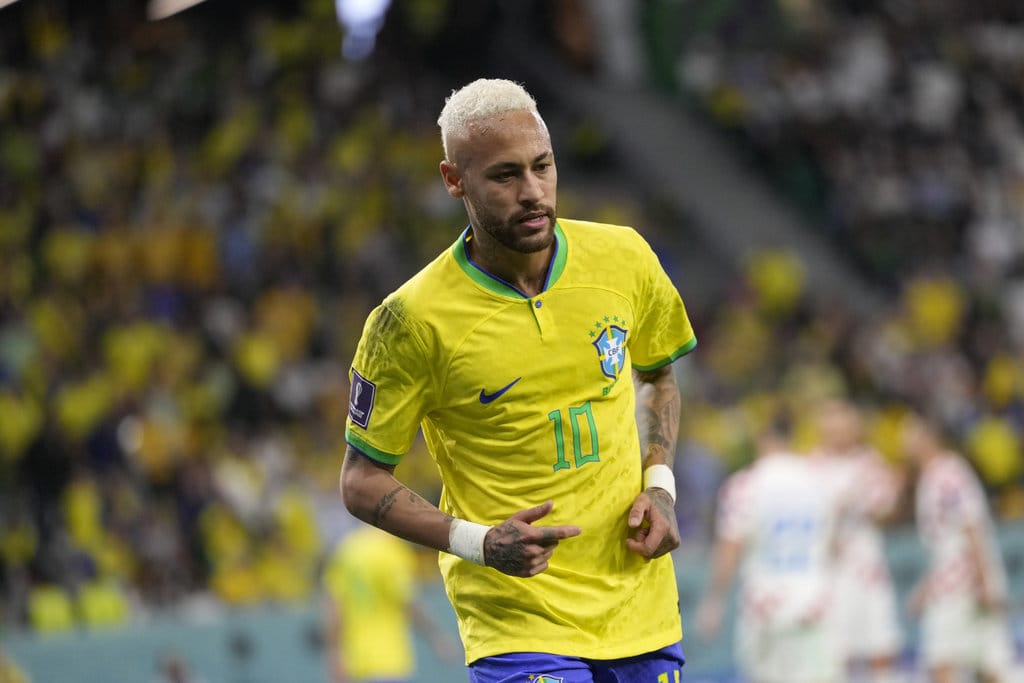 Kabar Hari Ini: Neymar Pensiun, Pildun Memanas, Hingga Aturan Pajak