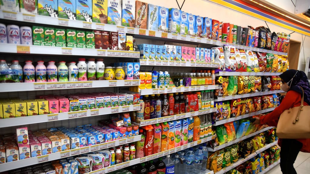 PERTUMBUHAN INDUSTRI MAKANAN DAN MINUMAN