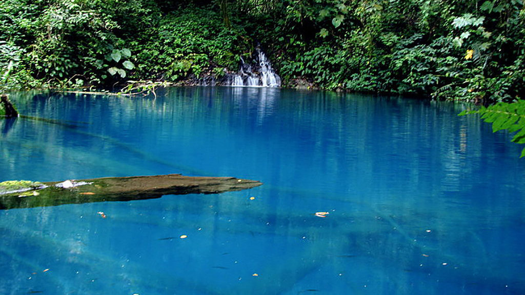 Danau Kaco