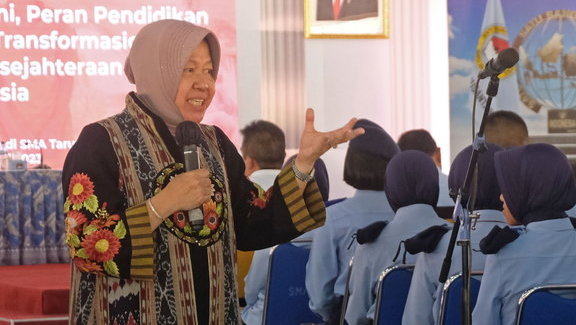 Kunjungan Mensos di SMA Taruna Nusantara 