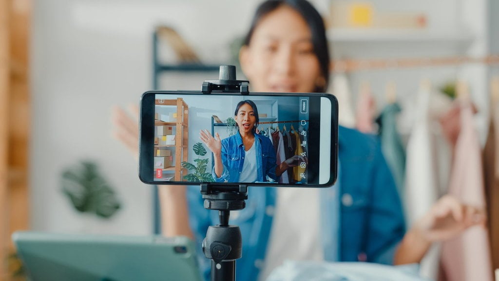 Ilustrasi Influencer