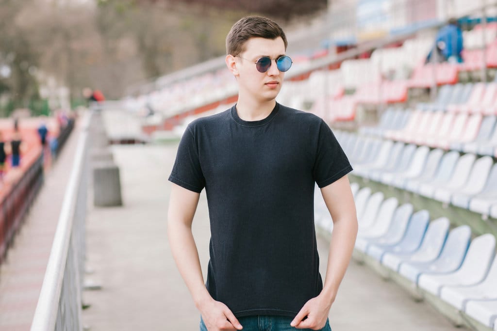 Ilustrasi kaos polos