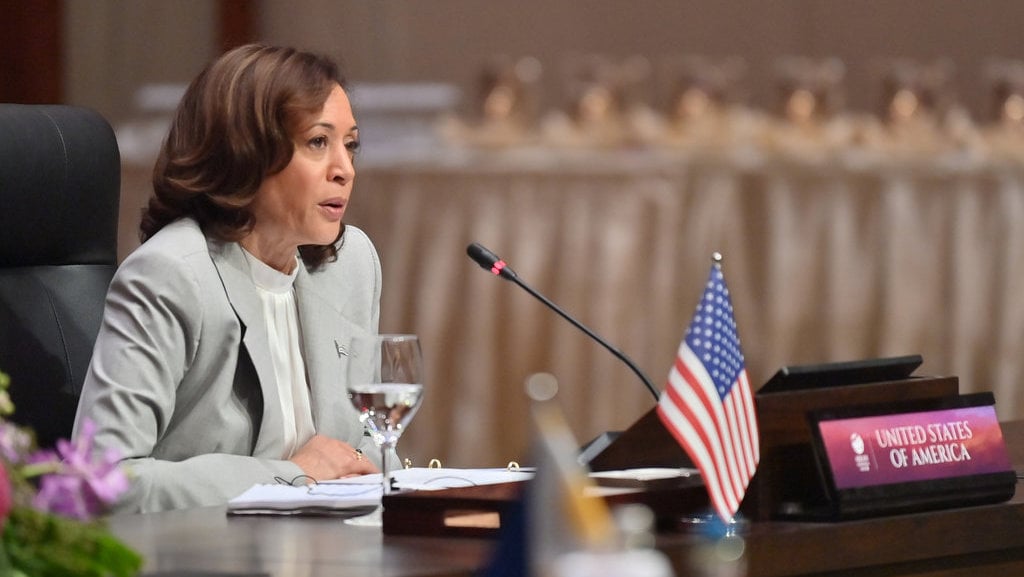 Capres Kamala Harris Ungguli Trump dalam Polling Pilpres AS 2024