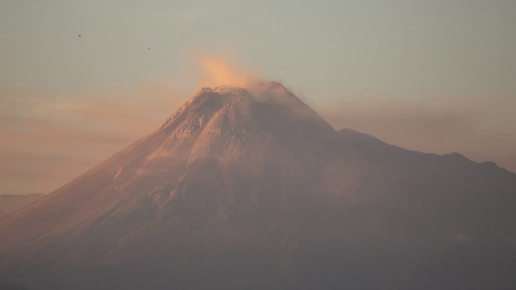Gunung Merapi. ANTARA FOTO/Hendra Nurdiyansyah/rwa. Kubah lava Gunung Merapi