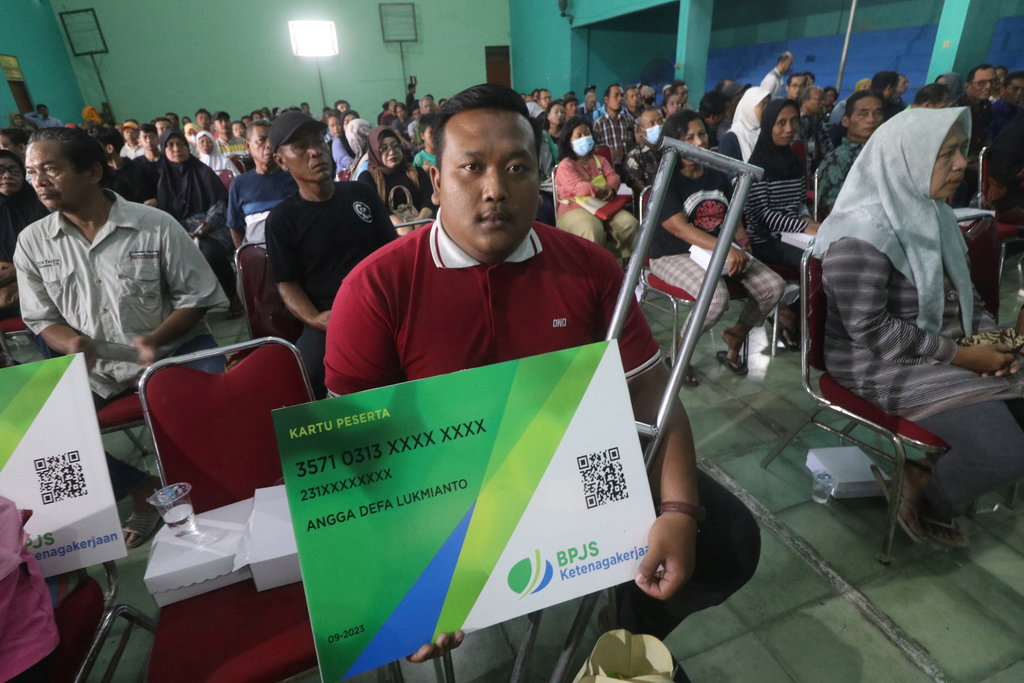 Kepesertaan jaminan ketenagakerjaan pekerja rentan