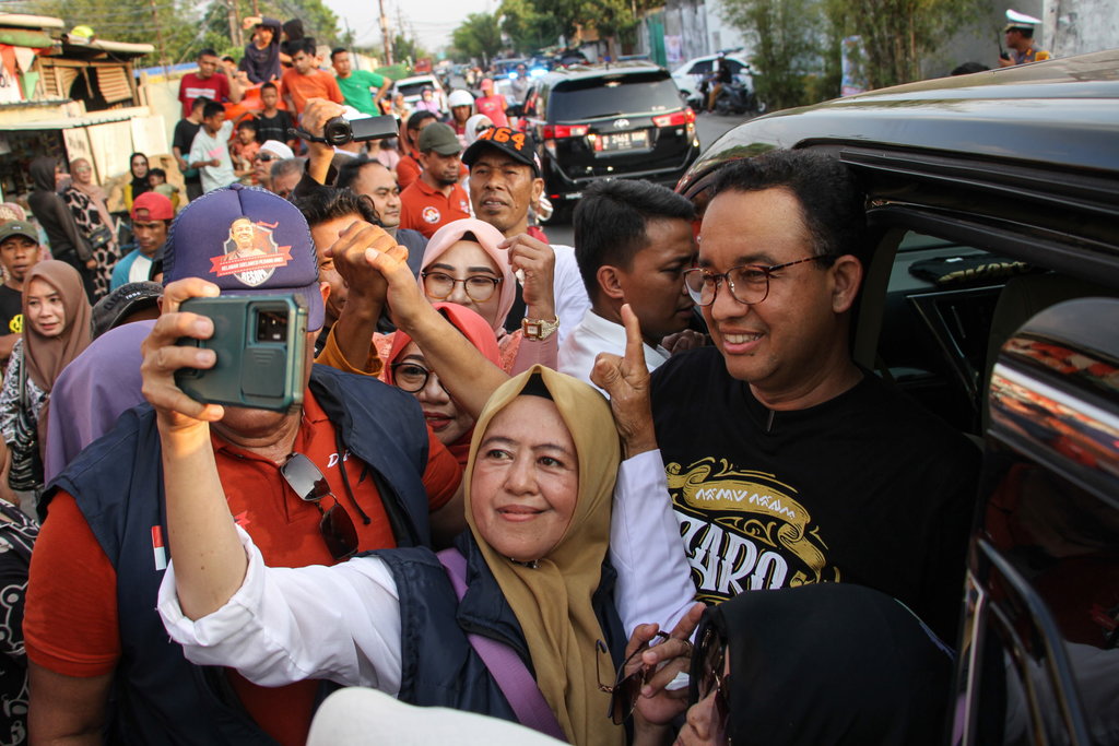 Safari politik Anies Baswedan di Makassar