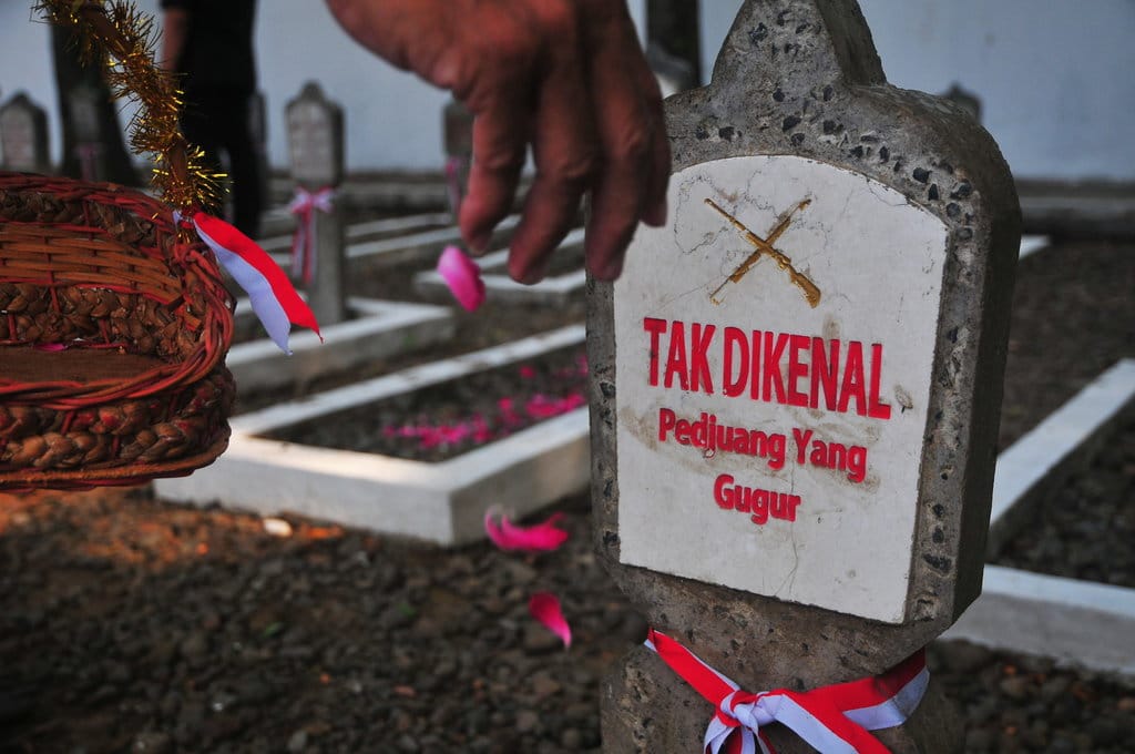 Doa dan ziarah untuk pahlawan