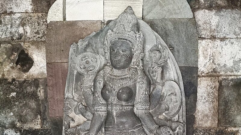 Roro Jonggrang. wikimedia commons/free/Gunawan Kartapranata Roro Jonggrang