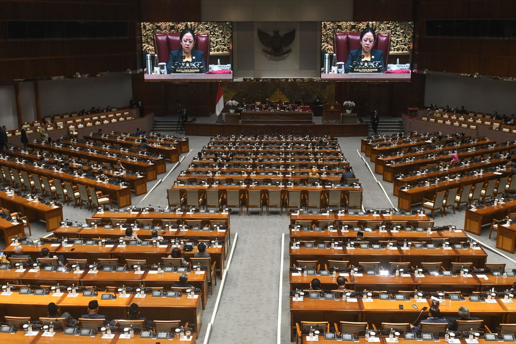 Suasana rapat paripurna penutupan masa persidangan II tahun sidang 2023-2024 di kompleks Parlemen, Jakarta, Selasa (5/12/2023). ANTARA FOTO/Aditya Pradana Putra/wpa. Rapat paripurna penutupan masa sidang DPR