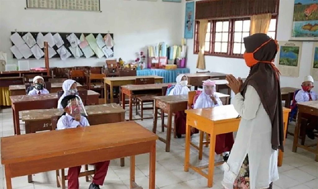 P2G Desak Pemerintah Tidak Memecat 200 Ribu Guru Honorer