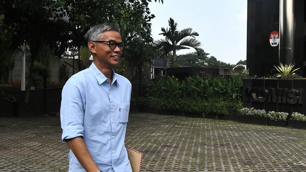 KPK periksa mantan Komisioner Wahyu Setiawan