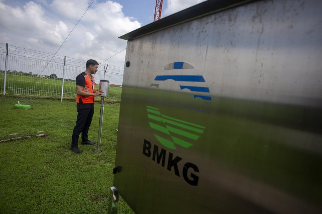 BMKG: Cuaca Ekstrem Harian Tanda Fase Pancaroba di NTB