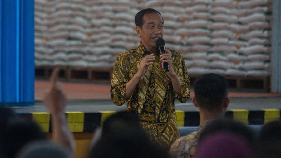 Presiden salurkan bantuan sembako di Yogyakarta