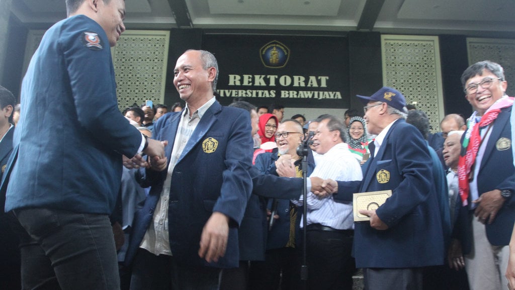 Pernyataan sikap dewan profesor Universitas Brawijaya tentang suasana politik Indonesia