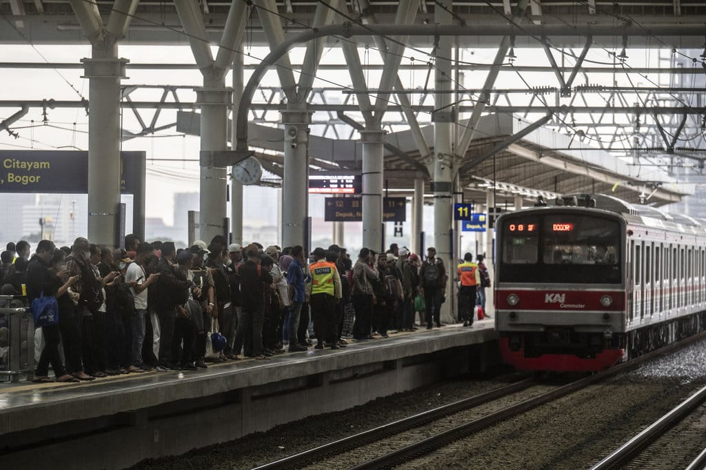 KAI Pastikan Perjalanan KRL Aman meski Jakarta Mati Listrik