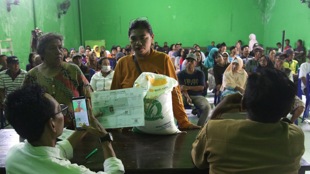 Bantuan pangan cadangan beras di Kota Kediri