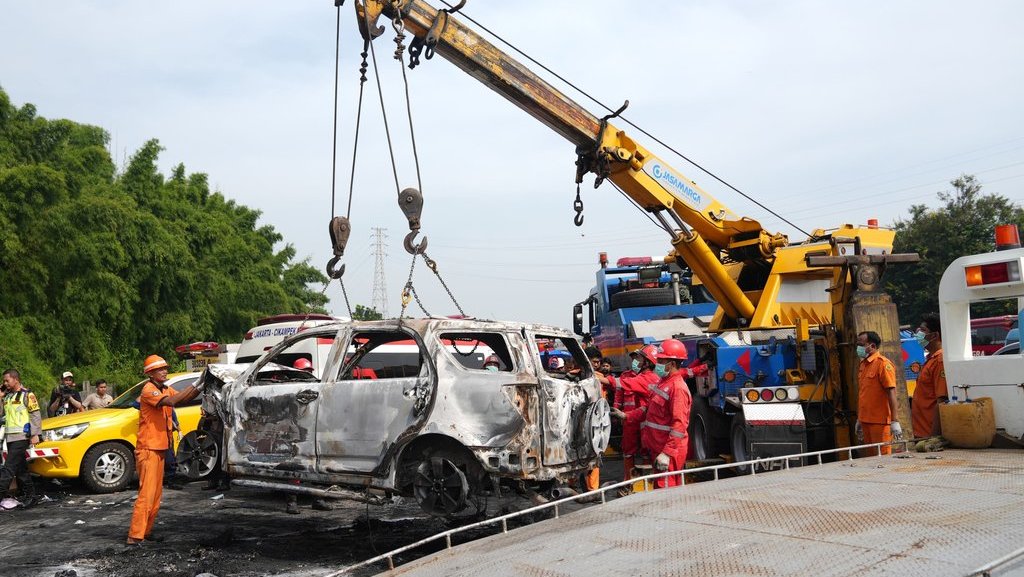 Kecelakaan Tol Jakarta-Cikampek KM 58