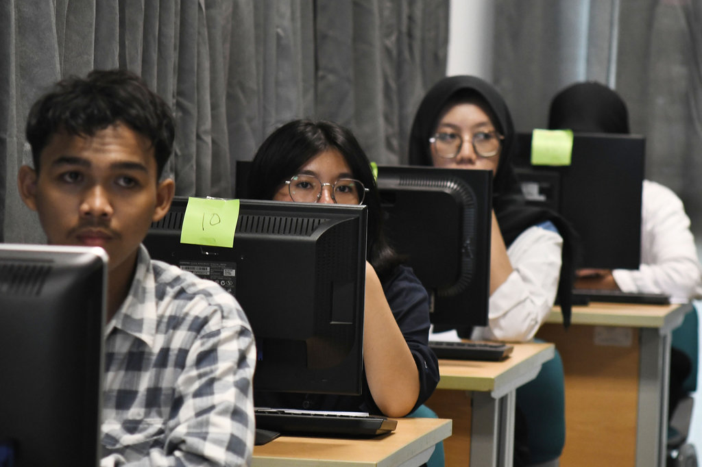 Tes UTBK SNBT Gelombang kedua di UNJ