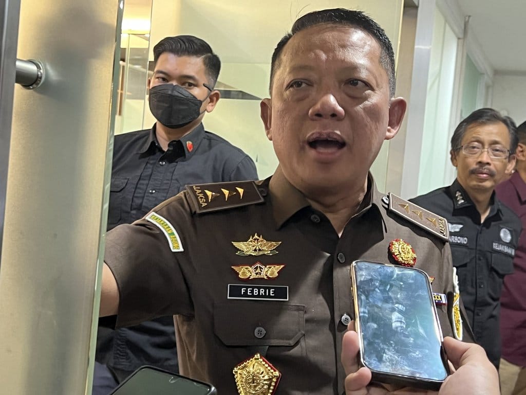 Rangkuman Berita Terkini: Febrie Adriansyah, GPS Motor, hingga SPMB 2026