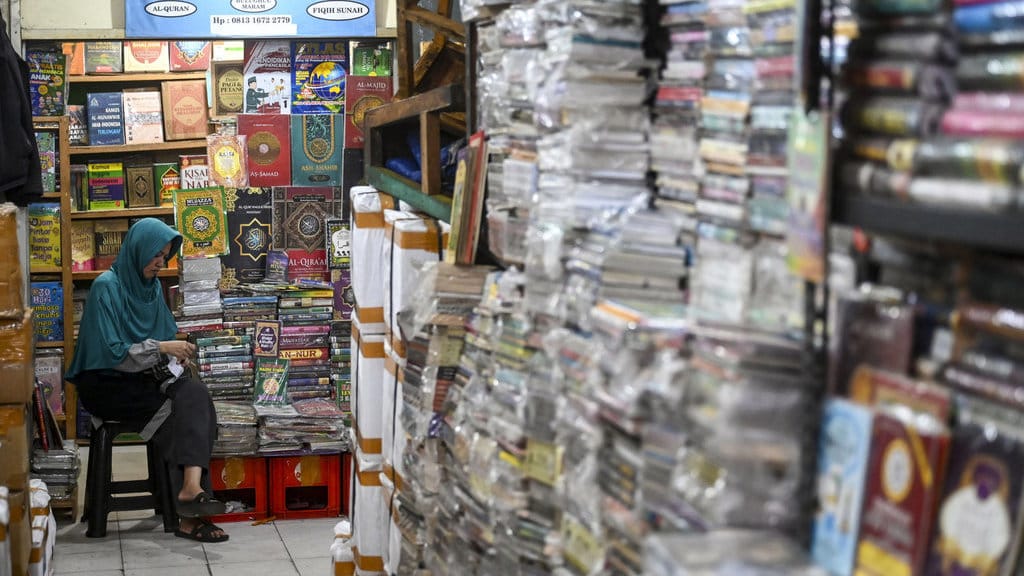 Pasar Buku Kwitang sepi pengunjung