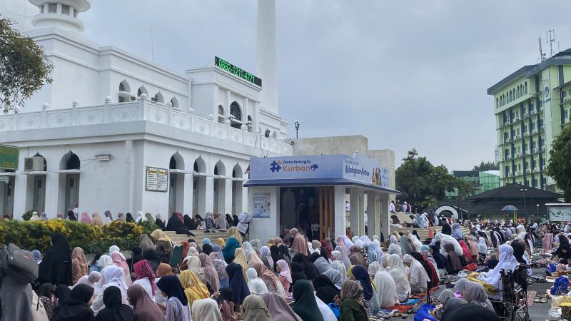 Shalat Idul Adha di Masjid Al-Azhar
