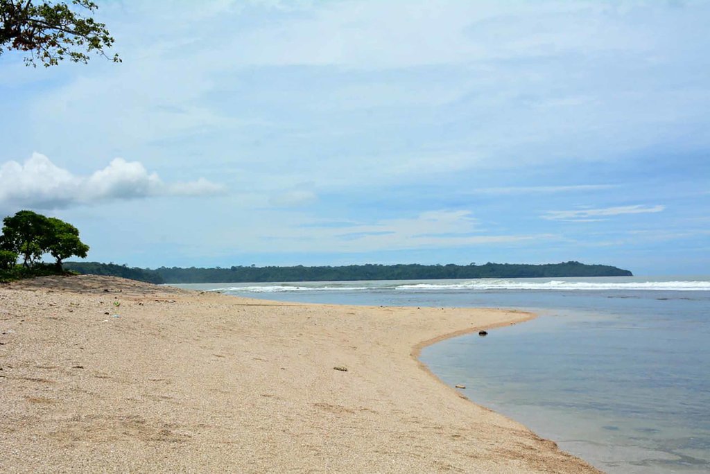 Pantai Karapyak Ciamis