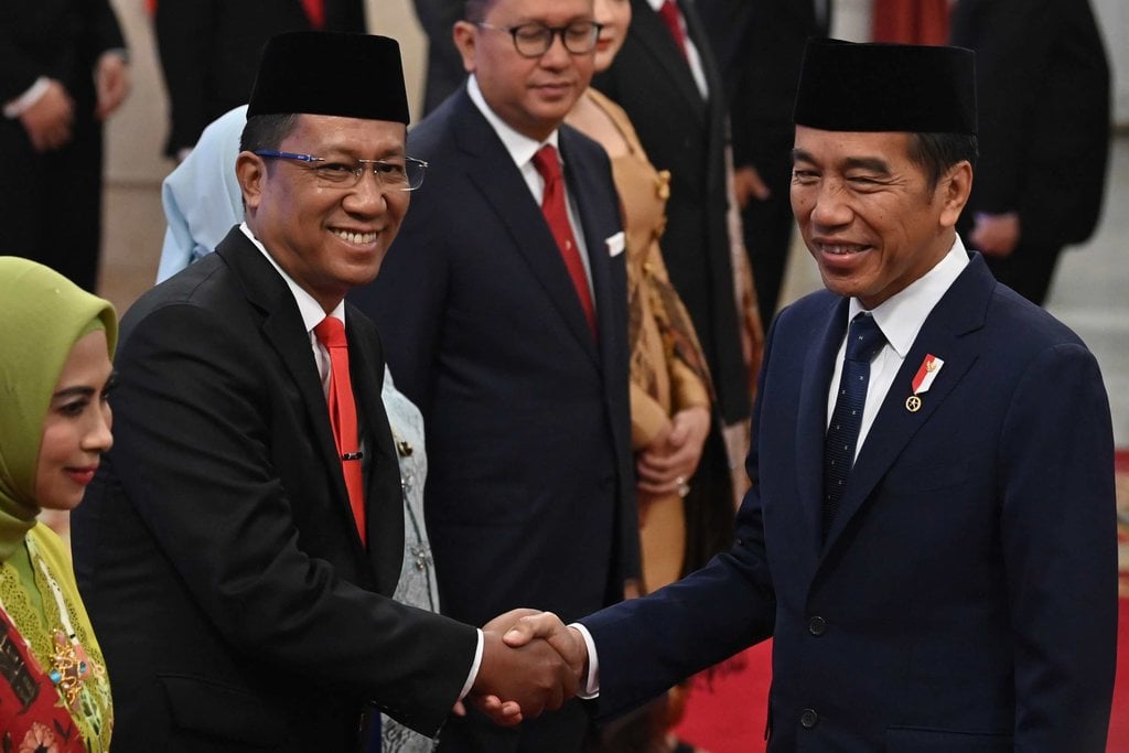 Presiden Joko Widodo lantik Menkumham 