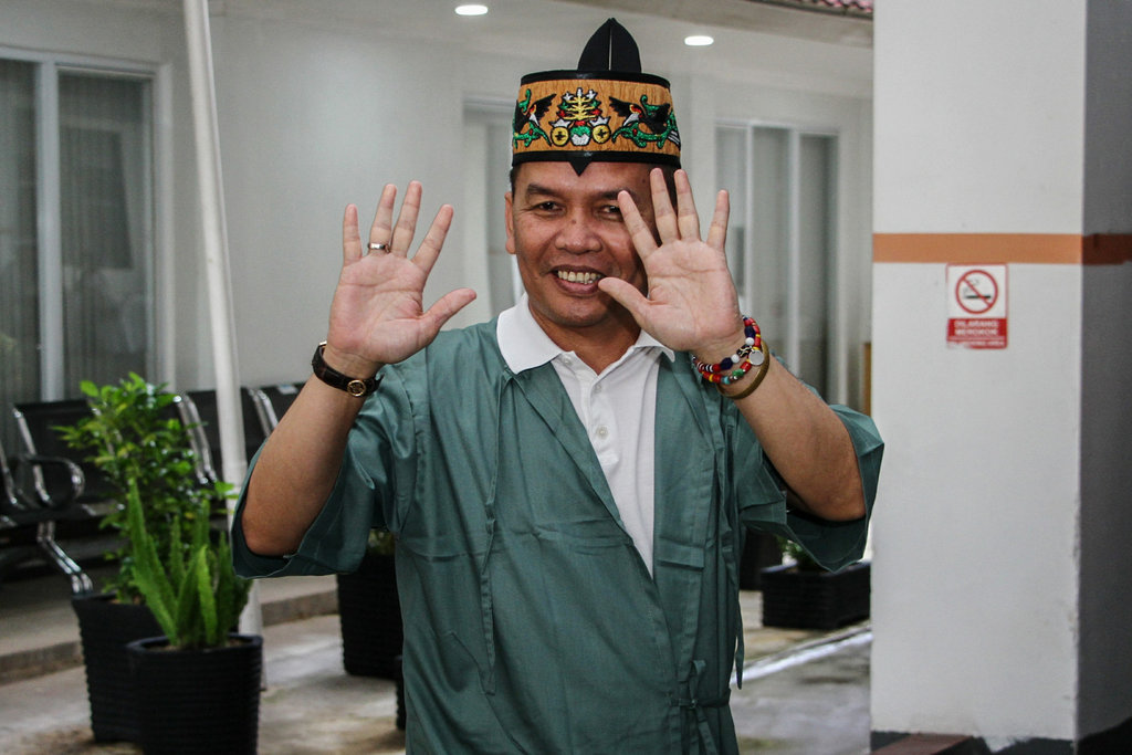 Rekam Jejak Agustiar Sabran di Tengah Isu Karhutla Kalteng