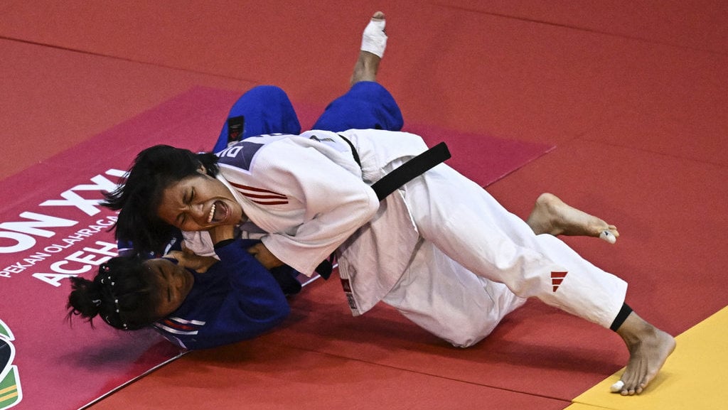 PON XXI Aceh-Sumut: Dinny Febriany raih emas -57 kg judo putri