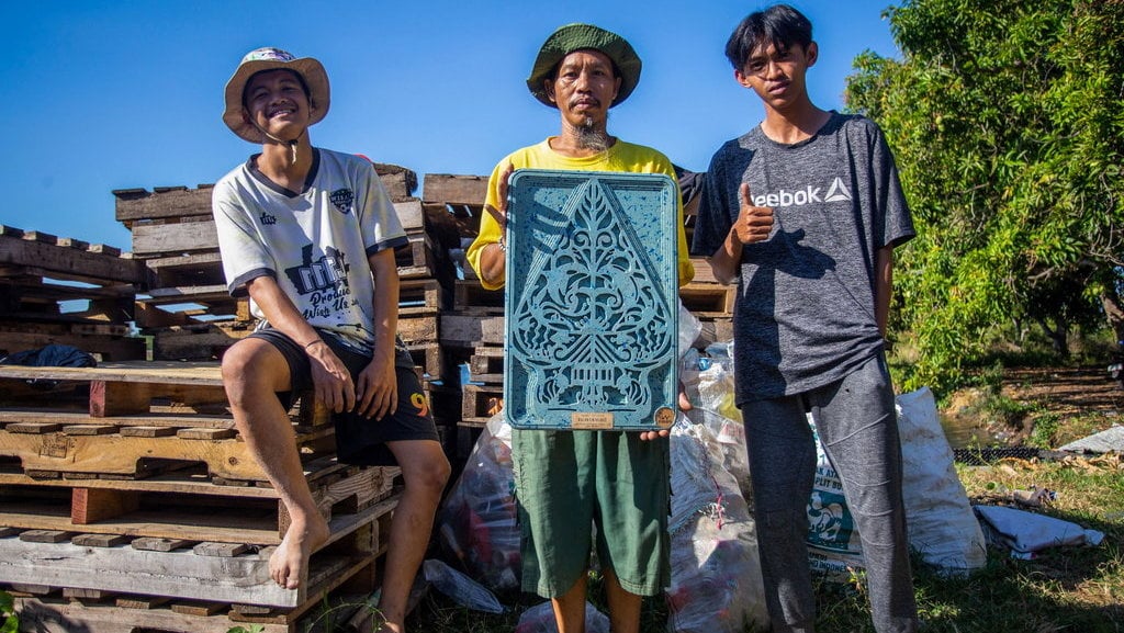 Kreativitas olahan sampah plastik menjadi berkah