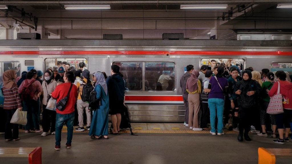 Suasana di Stasiun Manggarai