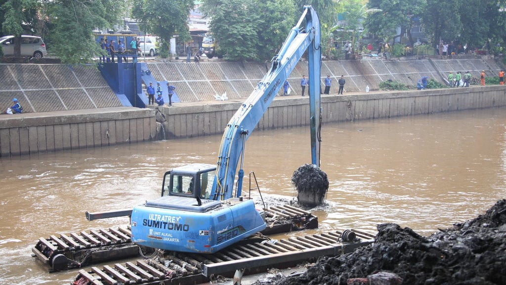 Upaya DKI Jakarta Menanggulangi Banjir