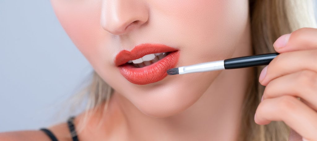 Lipstik Orange kecoklatan